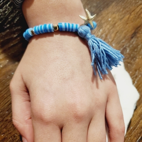 Handmade clay charm bracelet - Picture 2 of 3